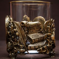 Подарочный стакан для виски «Мудрость» с художественным литьём