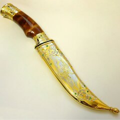 Сувенирный нож «Сокол» с резной фигурой на подставке из яшмы