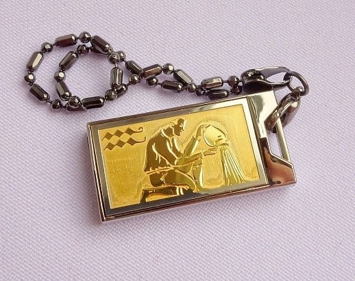 Подарочная флешка Водолей