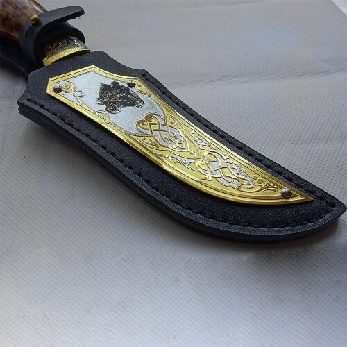 Подарочный нож «Охотник» с позолоченным клинком