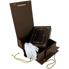 Подарочная книга «Повелители финансов и экономики» (Джон Кейнс и Макс Вебер)