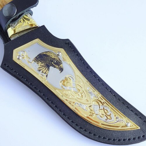 Охотничий нож «Орёл» с дамасским клинком в кожаных ножнах