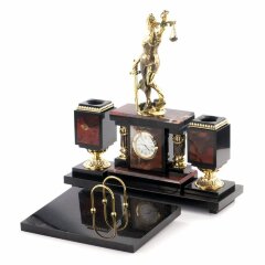 Письменный набор с часами и фигуркой «Фемида» из камня яшма в подарок юристу