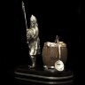 Серебряная икорница «Витязь» на постаменте из вулканического камня обсидиан
