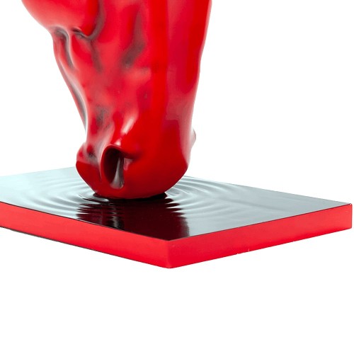 Журнальный столик «Красная Огненная Лошадь» из массива бука — символ 2026 года