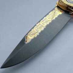 Позолоченный складной нож «Глухарь» из дамасской стали