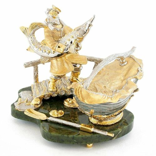 Икорница «Дед с осетром» (нефрит)