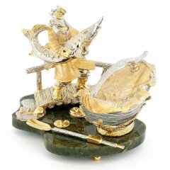 Икорница «Дед с осетром» (нефрит)