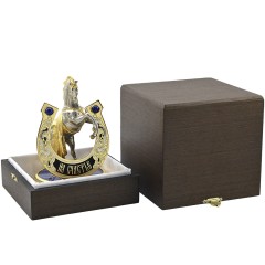 Сувенирная лошадь на дыбах «Подкова на счастье» в подарочной упаковке