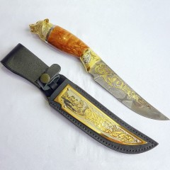 Подарочный нож «Волк» с позолоченной гравировкой и головой хищника (рукоять карельская береза, мельхиор)