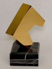 Приз кинофестиваля «Шорты»