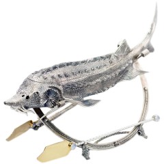 Серебряная икорница «Осётр» в подарочном футляре к праздничному столу