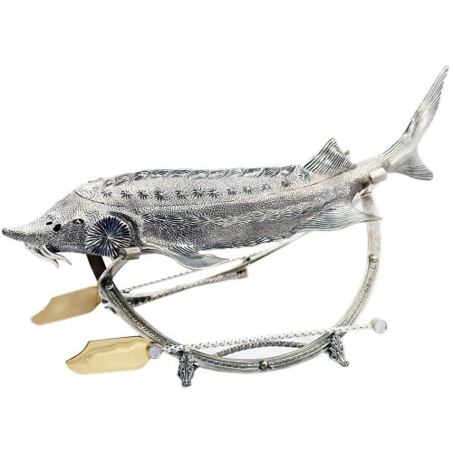 Серебряная икорница «Осётр» в подарочном футляре к праздничному столу