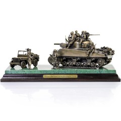 Бронзовая диорама «Лёгкая рота» (Франция 1944 г.)