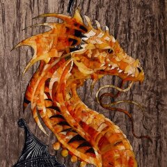 Подарочные нарды «Дракон» из карельской берёзы с янтарной инкрустацией