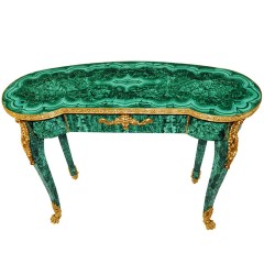 Малахитовый столик «Бобик» из натурального камня для интерьера дома