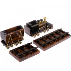 Настольный сувенир «Паровоз» с часами из обсидиана в подарок железнодорожнику