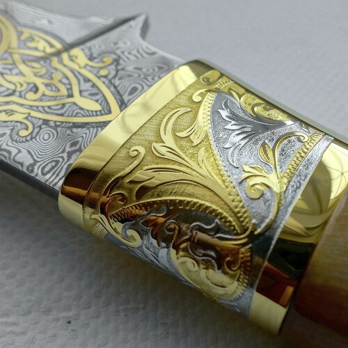 Сувенирный нож «Пантера» с дамасским клинком в кожаном чехле