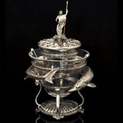 Серебряная икорница «Нептун с осетрами» с сервировочной ложечкой