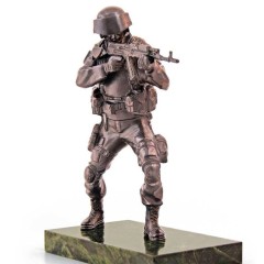 Бронзовая фигурка «Спецназовец - настоящий мужчина» в подарок на 23 февраля