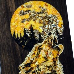 Подарочные нарды «Волк и луна» из морёного дуба и янтаря