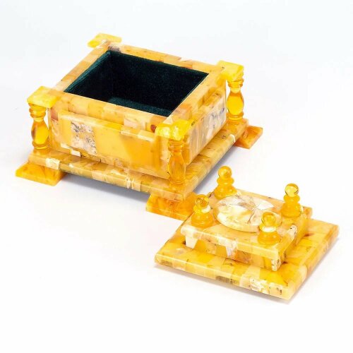 Подарочная шкатулка «Король» из натурального янтаря