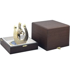 Статуэтка лошадь с подковой «На счастье» на лазурите — отличный подарок другу на новоселье