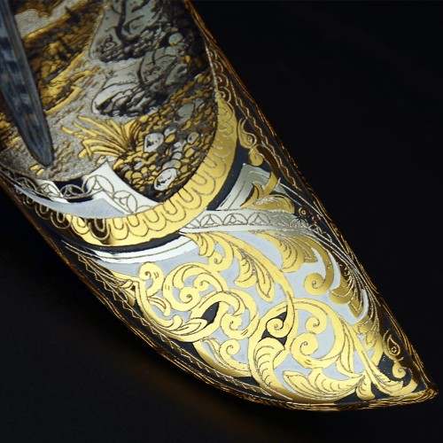 Подарочный нож «Сокол» с рукоятью в виде головы птицы в подарок охотнику