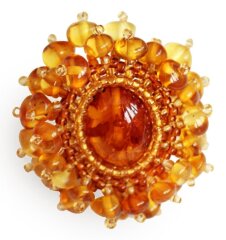 Кольцо из янтаря «Чудо»