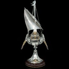 Серебряный корабль «Галера» на основе кокосового ореха