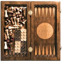 Деревянные шахматы с нардами «Олень»