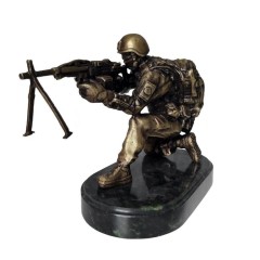 Бронзовая статуэтка «Спецназовец с пулеметом» в подарок брату на мужской праздник 23 февраля
