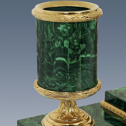 Настольный сувенир «Гермес» из малахита в подарок бизнесмену