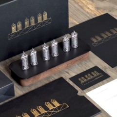 Ламповые часы «BLACK» (советские индикаторные лампы) 