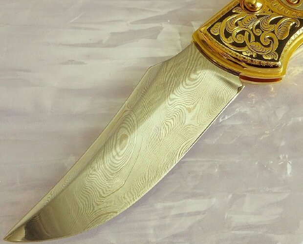 Нож складной дамасский "Волк"