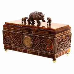 Подарочная шкатулка из янтаря «Русский лес» с часами