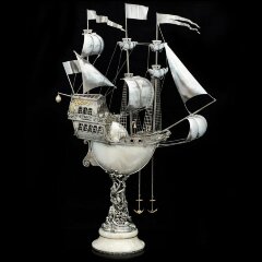 Серебряный корабль «Жемчужина» из морской раковины NAUTILUS