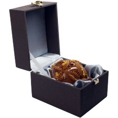 Сувенирное яйцо из янтаря «Пасха»