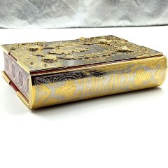 Подарочная книга «Библия» в золотом окладе