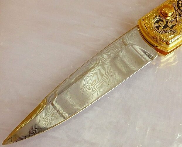 Нож складной дамасский "Волк и луна"