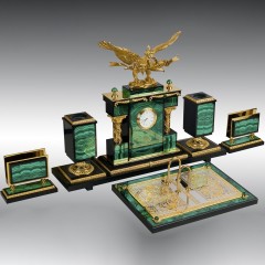 Настольный набор органайзер «Двуглавый орёл» из малахита в подарок руководителю