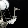Серебряный корабль «Орион» из морской раковины наутилус