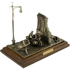 Бронзовая диорама «Советские разведчики»