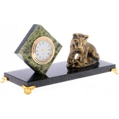 Кабинетные часы с фигуркой «Тигрёнок» — как символ 2022 года и новогодний сувенир