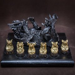 Подставка для бутылки «Дракон» с рюмками перевёртышами