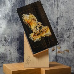 Подарочные нарды «Филин» из морёного дуба и янтаря