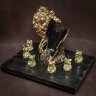 Подставка для бутылки «Лев» с рюмками перевёртышами