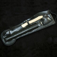 Походный набор для пикника «Стрелецкий» в зелёном кожаном футляре