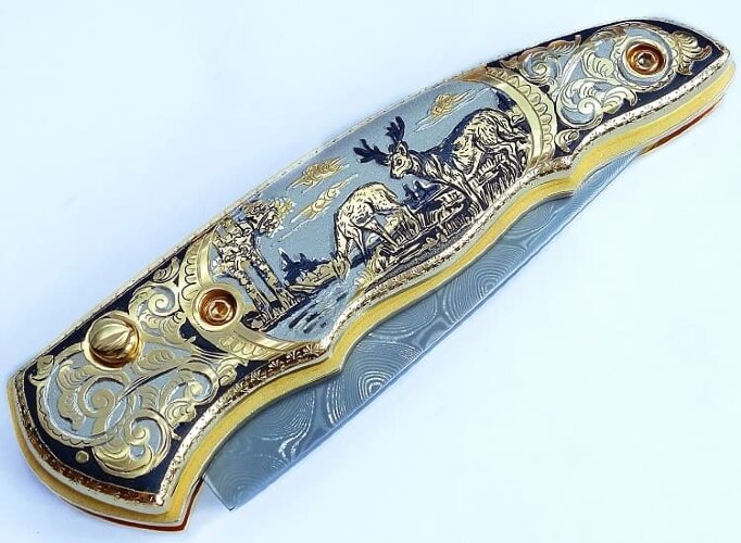 Нож складной дамасский "Олени"