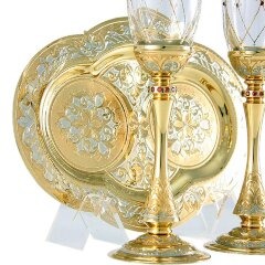 Венчальные бокалы для шампанского «Горько» с позолоченным подносом